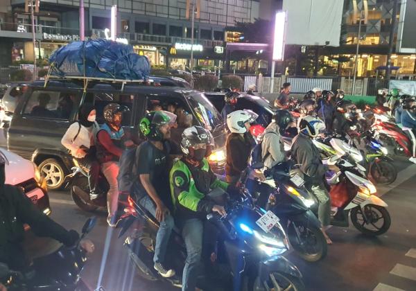 Jalan Raya Kalimalang Dipadati Pemudik Motor, Ini Titik Rawan Macet di Kota Bekasi