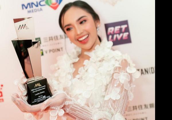 Lyodra Ginting Raih Penghargaan Kategori Asia Celebrity di Asia Artis Awards 2022