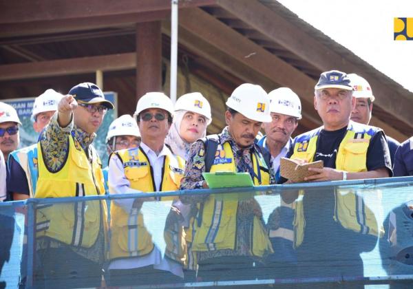 Tinjau Bendungan Meninting di NTB, Menteri Basuki Targetkan Selesai pada Agustus 2024