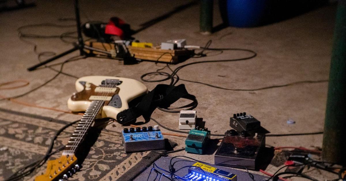 Aplikasi Ini Memudahkan Kamu Untuk Stem Gitar Secara Mudah
