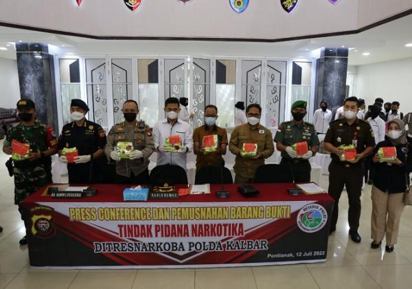 Wujudkan Komitmen Melindungi Masyarakat Bea Cukai Musnahkan Berbagai Barang Ilegal