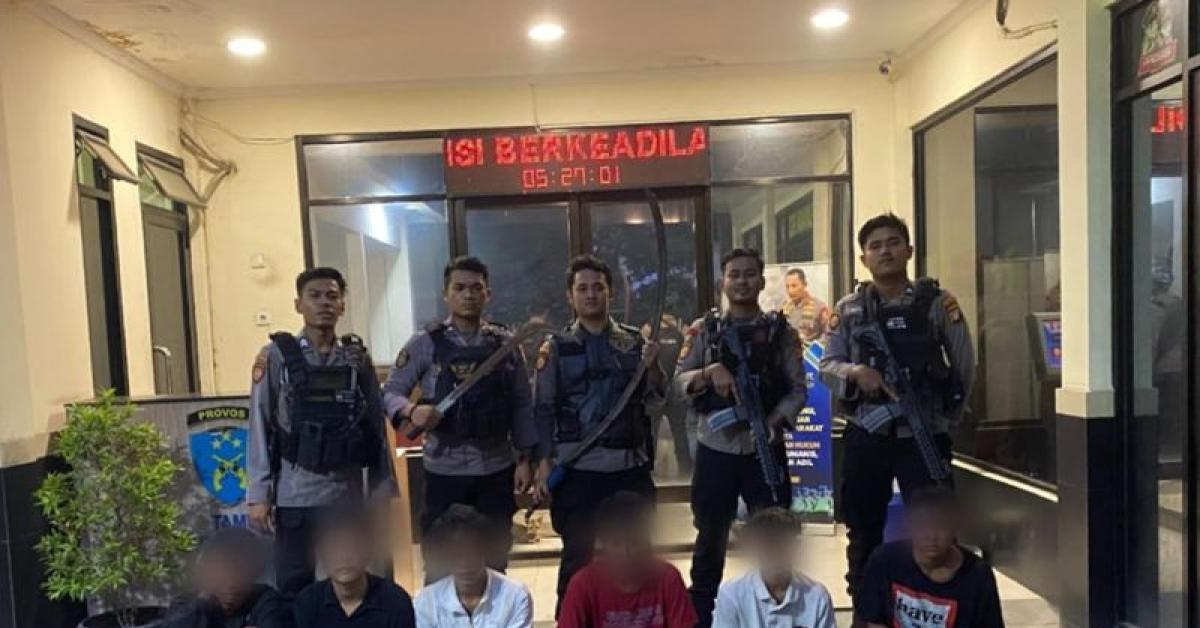 6 Remaja Bersenjata Tajam di Cengkareng Ditangkap Polisi