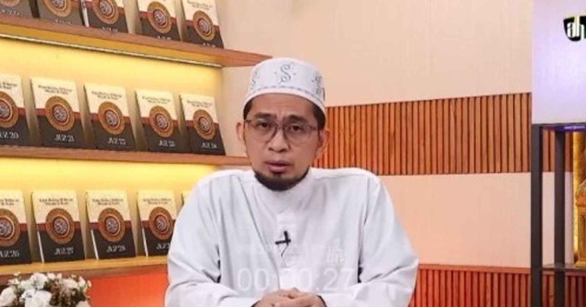 Ustadz Adi Hidayat: Amalkan Doa ini di Hari Jumat, Terbebas dari Hutang