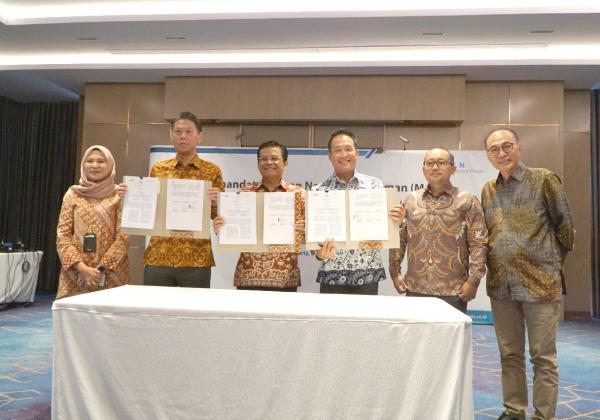 Gandeng ABB Sakti Industri, PLN Lewat Haleyora Power Perkuat Jaringan Pengisian Daya Kendaraan Listrik