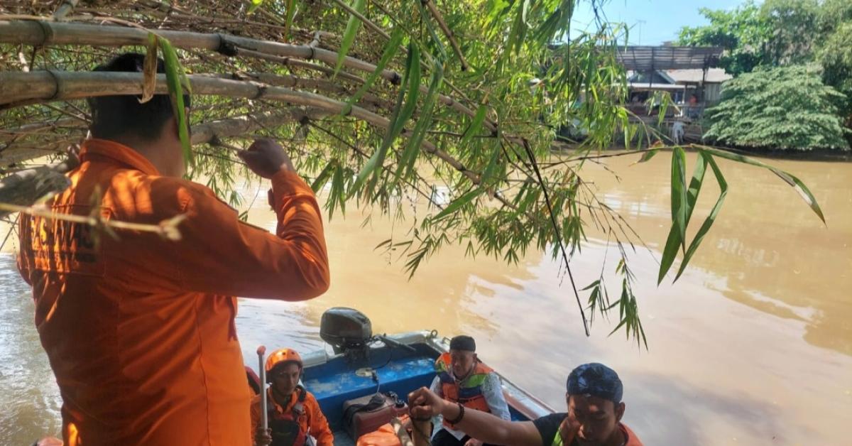 Pria Pencari Cacing Sutera Hilang di Kali Bekasi, Diduga Tenggelam 