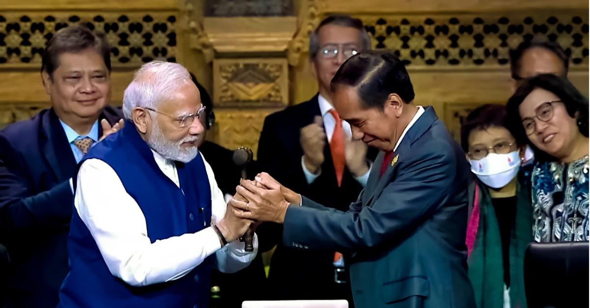 Presiden Jokowi Serahkan Palu Kepemimpinan Presidensi G20 ke Perdana Menteri India