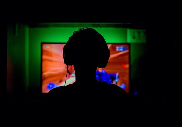 5 Game FPS PC Gratis yang Gak Perlu Spek Tinggi