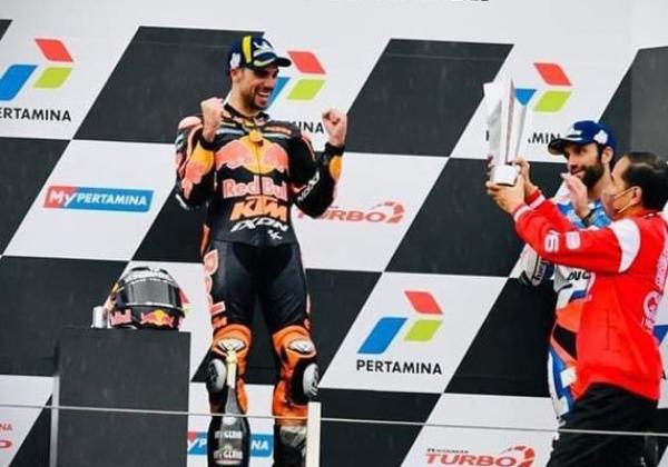 Kisah dan Makna Desain Piala MotoGP Mandalika yang Diterima Para Juara