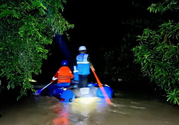 PLN Gerak Cepat Pulihkan Listrik Terdampak Banjir dan Longsor di Sulawesi Selatan