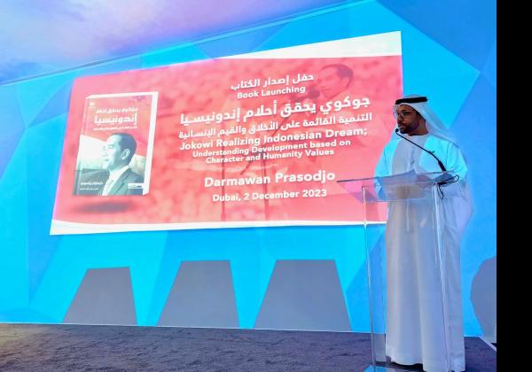 Jadi Inspirasi, Biografi Jokowi Karya Dirut PLN Diluncurkan di Dubai Dalam Bahasa Arab