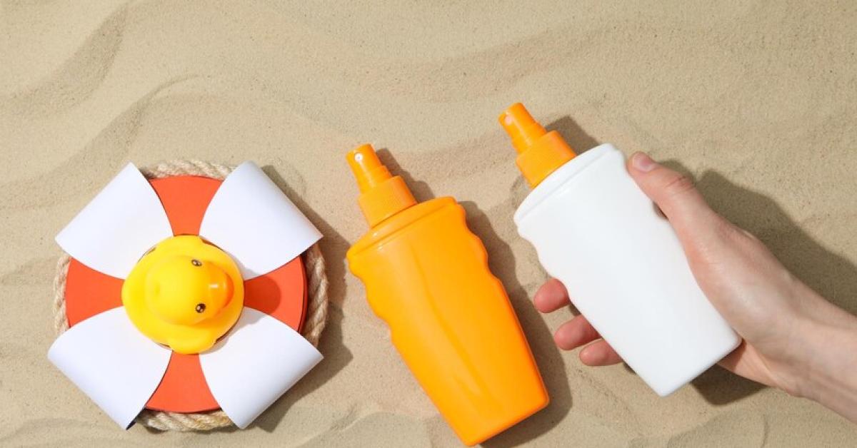 Kenapa Kita Harus Re-apply Pemakaian Sunscreen? Simak Penjelasannya!