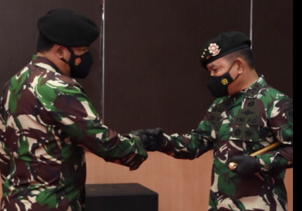 Mantap! KSAD Dudung Pamerkan Motif Baru Seragam TNI AD, Berikut 3 Perbedaan yang Paling Mencolok