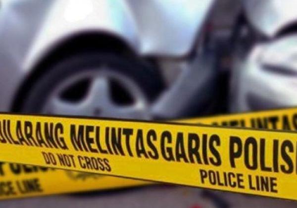 Kurang Berkonsentrasi, Sebuah Mobil Menabrak Motor Hingga Pengendara Tewas di Cikarang