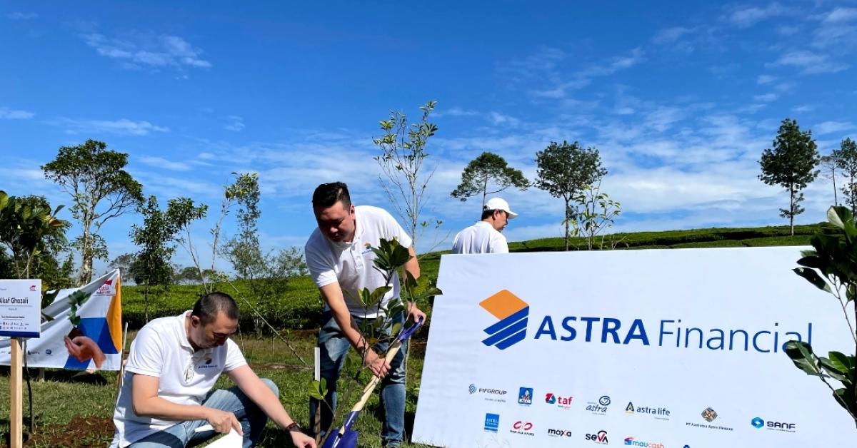 Maucash Dukung Program Tanam Pohon Bersama Astra Financial untuk Kurangi Dampak Perubahan Iklim