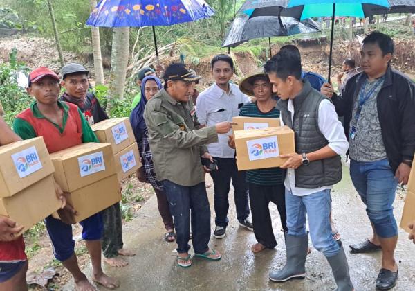 Bencana Banjir Melanda Wilayah Jawa Timur, BRI Peduli Tanggap Darurat Salurkan Bantuan
