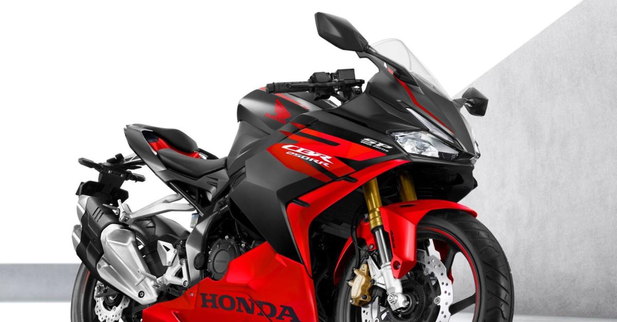 Review Performa Motor Honda CBR 250RR: Intip Kekurangan Motor Sport Pesaing Kawasaki Ninja ZX 25R Disini!