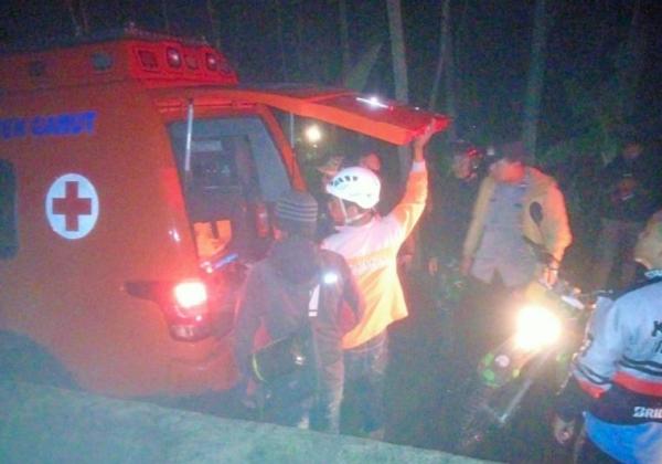 Pendaki Asal Banten Tewas Tersambar Petir di Gunung Cikuray Garut