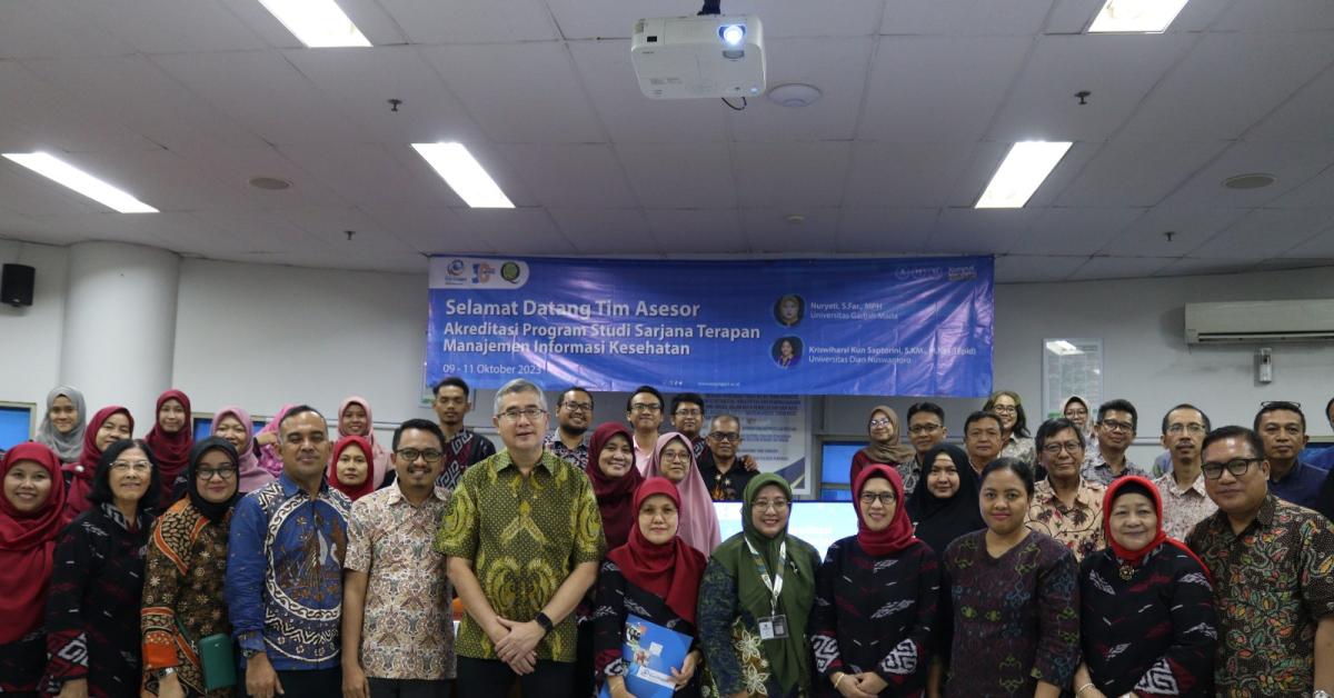 Akreditasi Program Studi Sarjana Terapan Manajemen Informasi Kesehatan