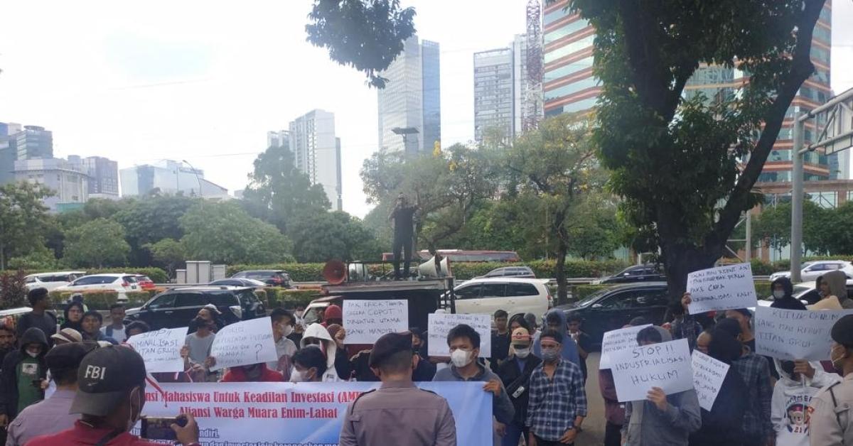 Turun ke Jalan, Aliansi Warga Muara Enim-Lahat Minta Kriminalisasi Titan Group di Stop