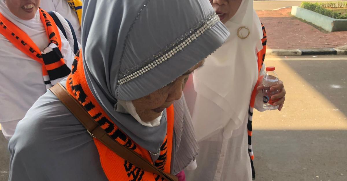 Cerita Nenek Yohana Datang ke Asrama Haji Sendirian hingga Dibantu Jamaah Lain