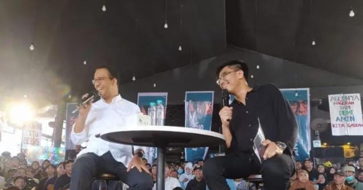 Jika Jadi Presiden, Anies Janjikan Bangun Lapangan Standar FIFA di Perkampungan Maluku