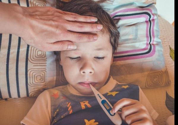 Jangan Panik jika Anak Demam atau Batuk Pilek, Ini kata Dokter Spesialis Anak