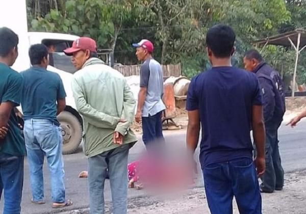 Tragis, Pejabat Kemenag Beserta Istri, Anak, Cucu dan Menantu Tewas Kecelakaan 