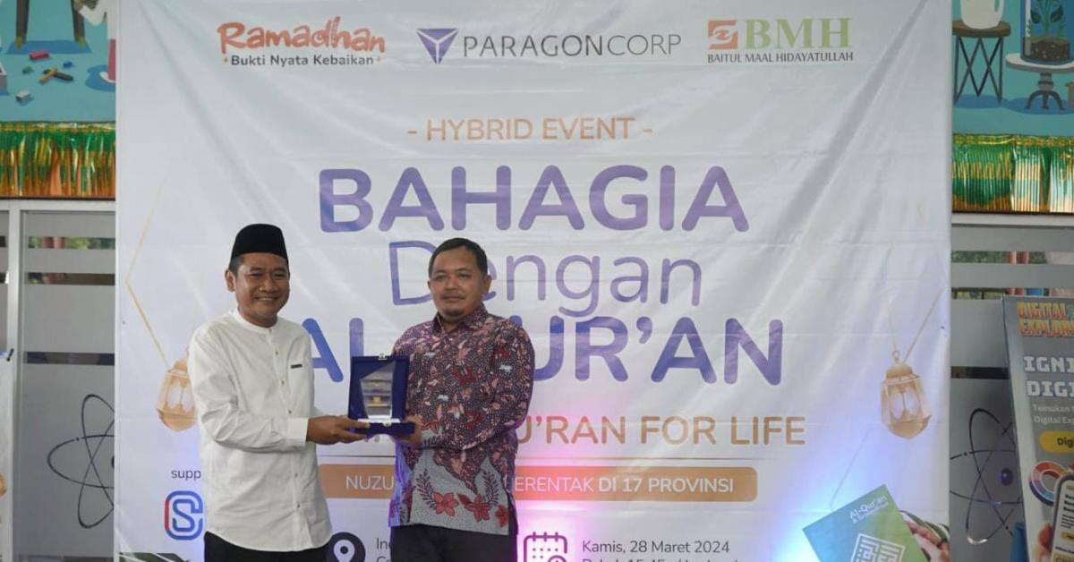 JNE Terima Penghargaan Tebar Sejuta Al-Qur’an dari Baitul Maal Hidayatullah