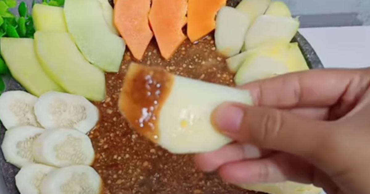 Resep Bumbu Rujak Buah Rasa Manis Gula Jawa