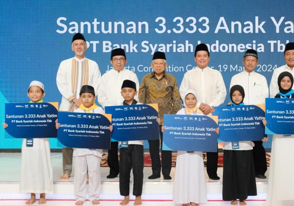 Berbagi Keberkahan, Wapres Hadiri dan Berikan Santunan bagi 3.333 Anak Yatim