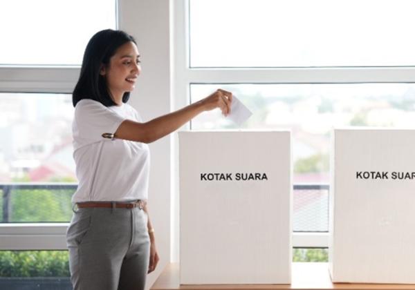 Keren! TPS Pemilu 2024 di London dan Manchester Pakai Kotak dan Bilik Suara Made In Tangerang
