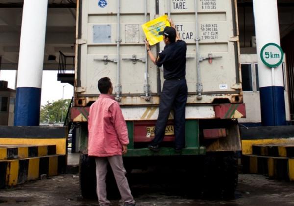 Bea Cukai Makassar Layani Ekspor Perdana 500 Ton Palm Kernel Expeller