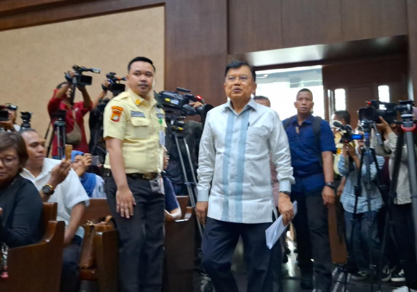 Jusuf Kalla Hadir Jadi Saksi Meringankan Mantan Dirut Pertamina Karen Agustiawan di Sidang Kasus LNG