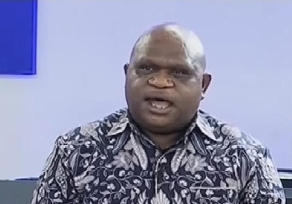 Natalius Pigai 'Sentil' Menko Polhukam yang Sebut Rp 1.000 T Untuk Papua: Saya Tidak Tahu Integritas Mahfud