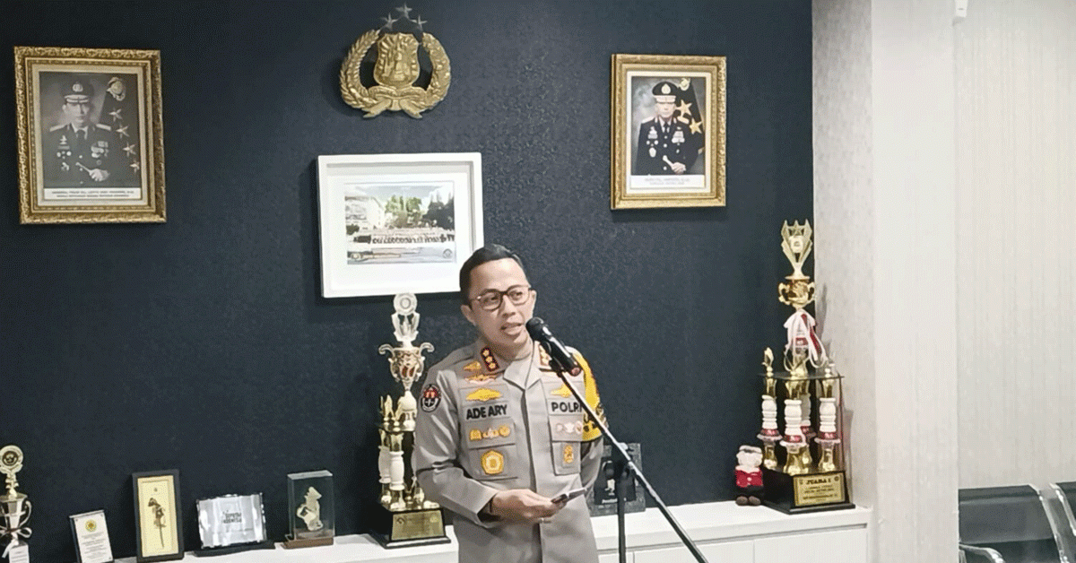 Polda Metro Jaya Ringkus 6 Pelaku Pemalsuan Pelat Nomor Mobil Dinas DPR RI