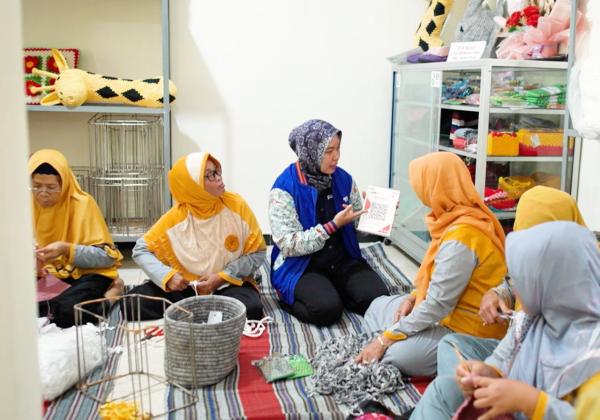 Kisah Sukses Klaster Usaha Binaan BRI, Kerajinan Rajut Berkah Jaya Tidu: Berkarya Menginspirasi Kaum Wanita