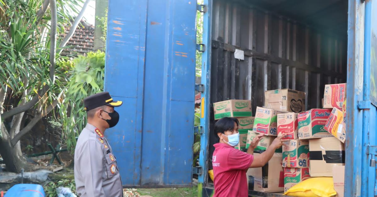 Patwal Kawal 2 Truk Bantuan Polres Metro Tangerang Kota untuk Korban Gempa Cianjur