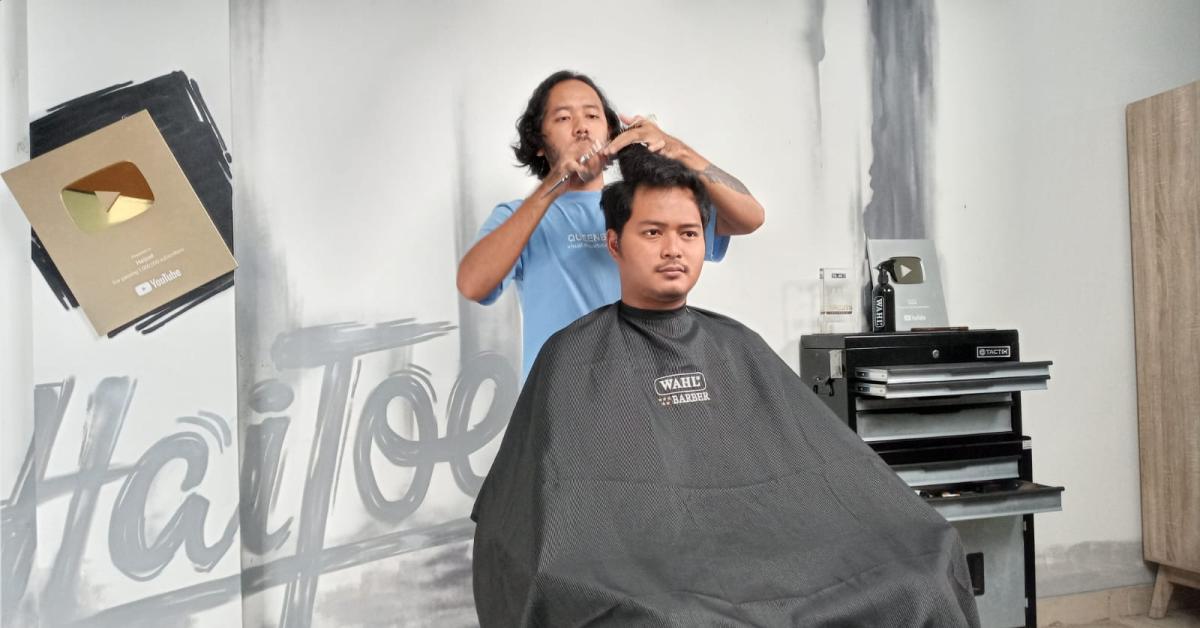 Barberman di Bekasi Ini Tak Main-main, Berani Pasang Tarif Rp1 Juta Per Sekali Cukur, Ini Kelebihannya