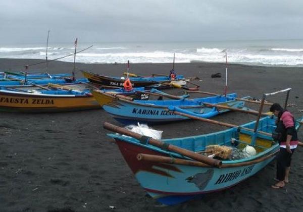 KKP Bakal Bagi-bagi Alat Penangkap Ikan dan Permesinan Kapal Untuk Nelayan, Cek Syaratnya Disini...