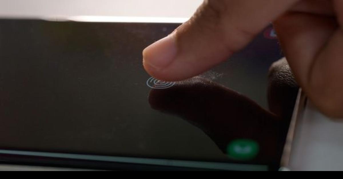 Cara Sadap HP Pasangan Tanpa Ketahuan, Pakai Aplikasi Social Spy WhatsApp Berikut Ini!