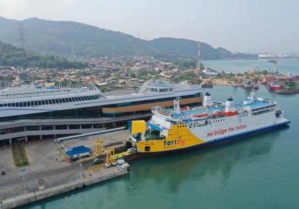 Siap Layani Angkutan Lebaran 2024, ASDP Pastikan Kesiapan 51 unit Dermaga dan 215 unit kapal di 8 Lintasan Pantauan Nasional