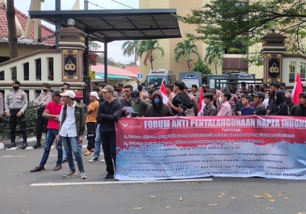 Forza dan Gerakan Mahasiswa Jakarta Gelar Demo Tuntut Penanganan Kasus Tembakau Sintetis yang Mangkrak