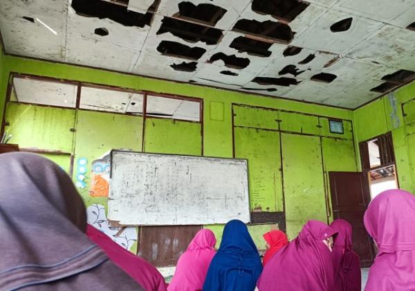 Ridwan Kamil Tegas Instruksikan Perbaikan Bangunan Sekolah yang Rusak, PJ Bupati Bekasi Respon Begini