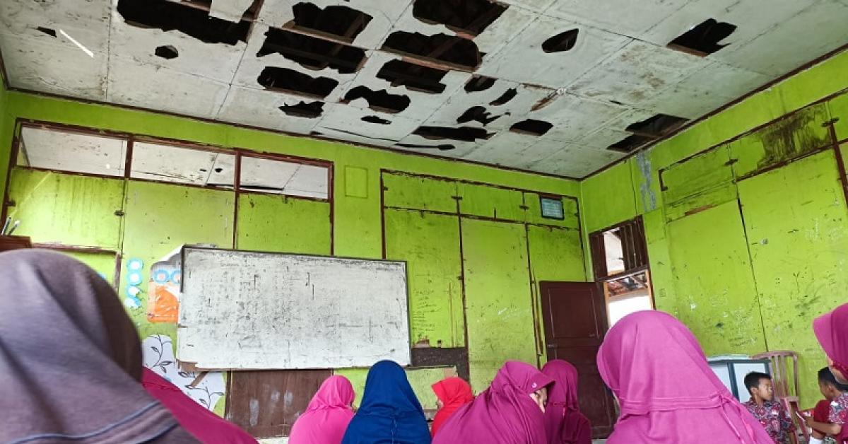 Ridwan Kamil Tegas Instruksikan Perbaikan Bangunan Sekolah yang Rusak, PJ Bupati Bekasi Respon Begini