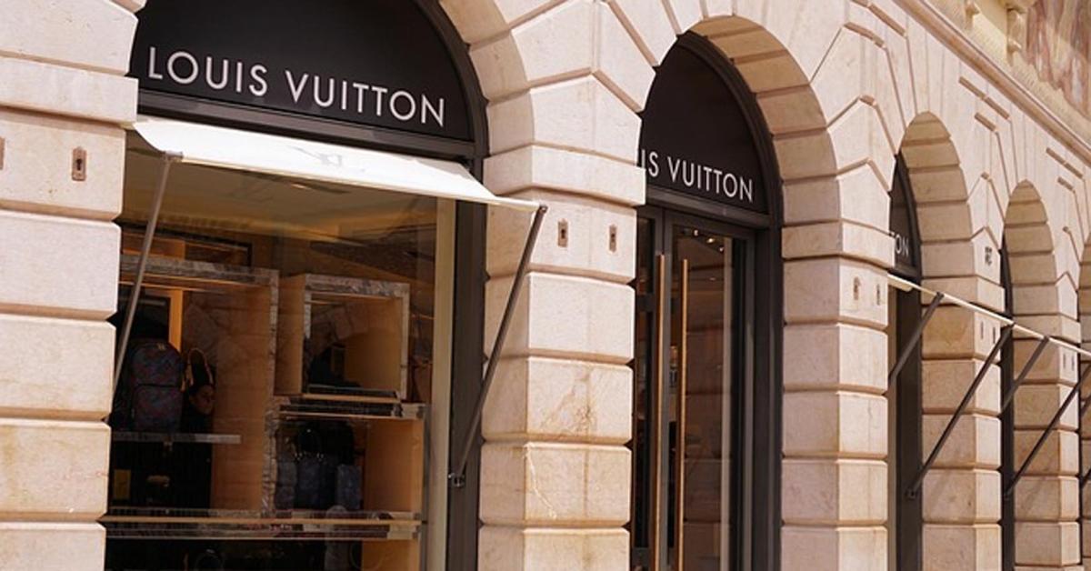 Sejarah Louis Vuitton, Brand Terkenal Lahir Dari Tukang Koper