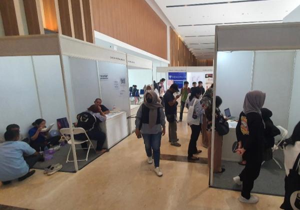 Puluhan Perusahaan Buka Lowongan di Bekasi Job Fair 2023, Begini Curhatan Para Pelamar Kerja