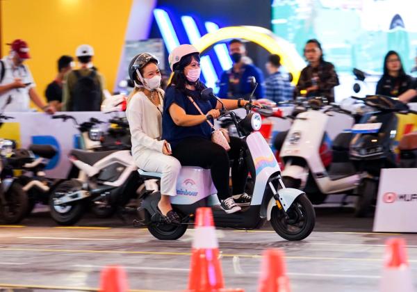 Jalin Kolaborasi dalam IIMS 2023, PLN Dukung Percepatan Ekosistem Kendaraan Listrik