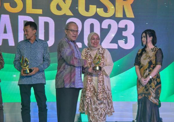Dorong Program Pemberdayaan Masyarakat, PLN Enjiniring Meraih Gold Winner pada Ajang TJSL & CSR Award 2023