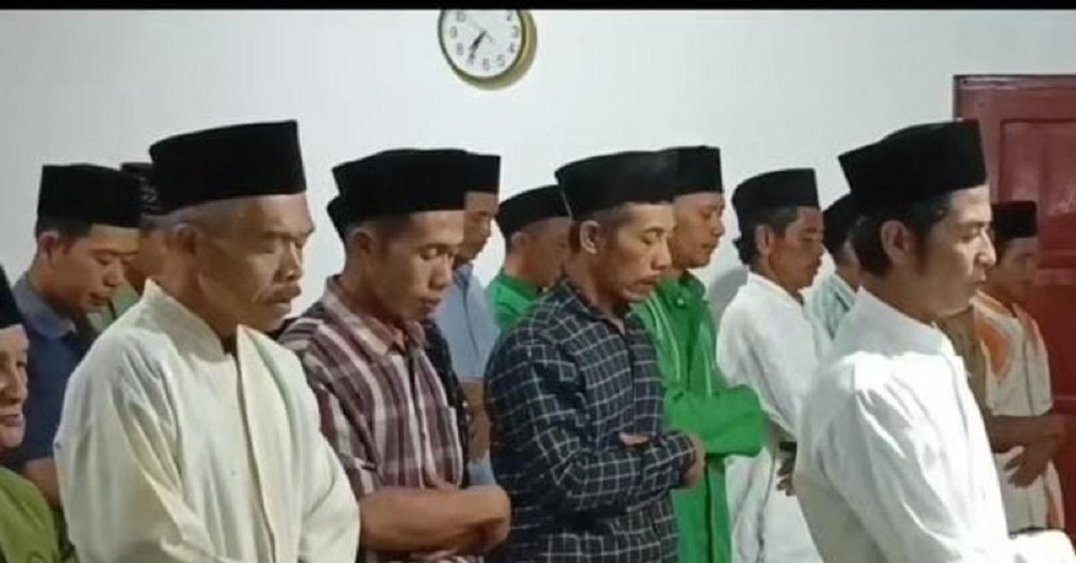 Tanpa Sidang Isbat! Jamaah Islam Masjid Aolia Gunungkidul Laksanakan Tarawih dan Puasa Ramadhan Hari Ini 