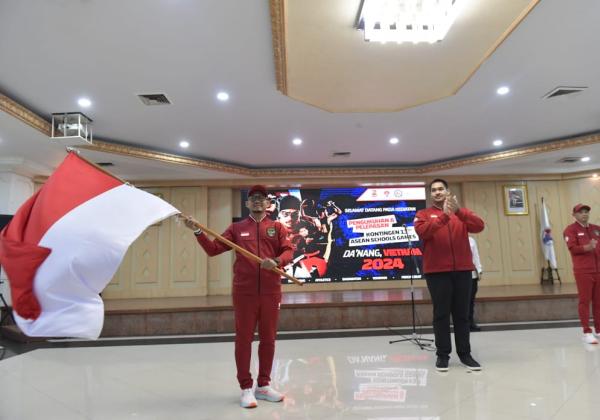 Menpora Dito Kukuhkan dan Lepas Kontingen Indonesia di Ajang ASEAN Schools Games 2024 Vietnam